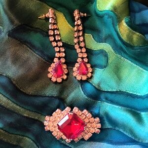 Vintage Costume Ruby & Diamond Earrings & Brooch EUC